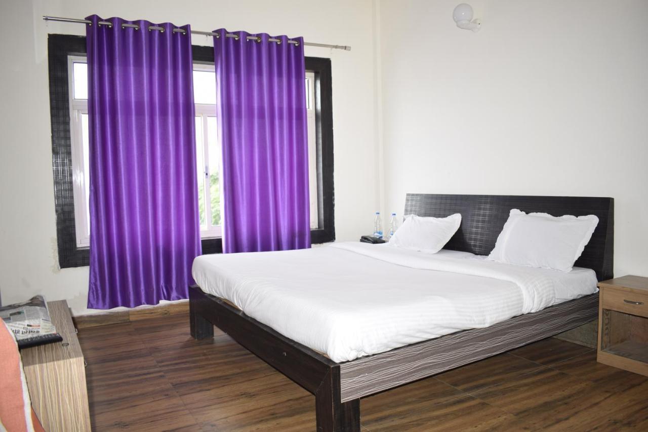 Oyo 23298 Hotel Uttaranchal Inn Nainital Εξωτερικό φωτογραφία